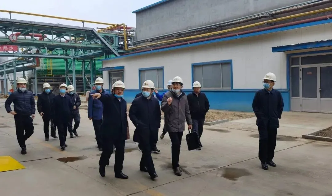 烏蘭察布市委常委、集寧區(qū)委書記奇·達(dá)楞太率隊調(diào)研南大光電(圖1)